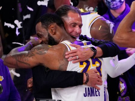 LeBron James y los Lakers: ¿Qué dijo Rob Pelinka sobre su continuidad?
