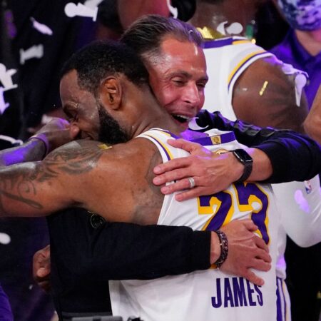 LeBron James y los Lakers: ¿Qué dijo Rob Pelinka sobre su continuidad?