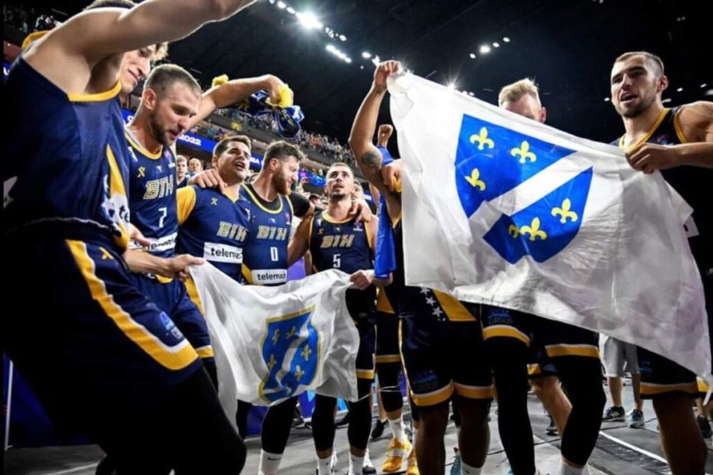 Eurobasket 2025 en vilo: Un ex del Real Madrid podría quedarse fuera del torneo 1 Eurobasket 2025 en vilo: Un ex del Real Madrid podría quedarse fuera del torneo