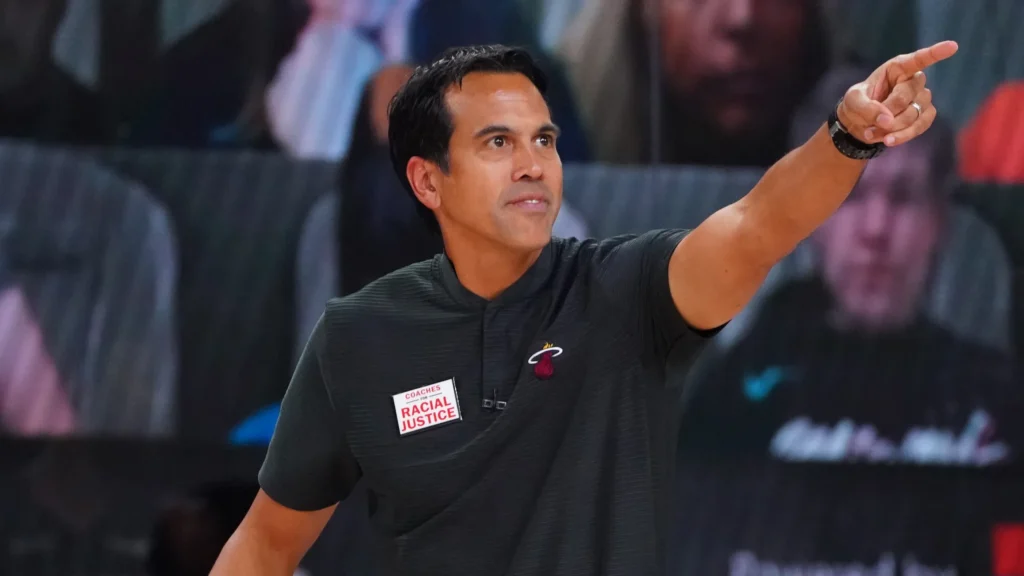 NBA 2025-26: Los técnicos más leales que liderarán la próxima temporada. Créditos a Jesse D. Garrabrant / Getty Images