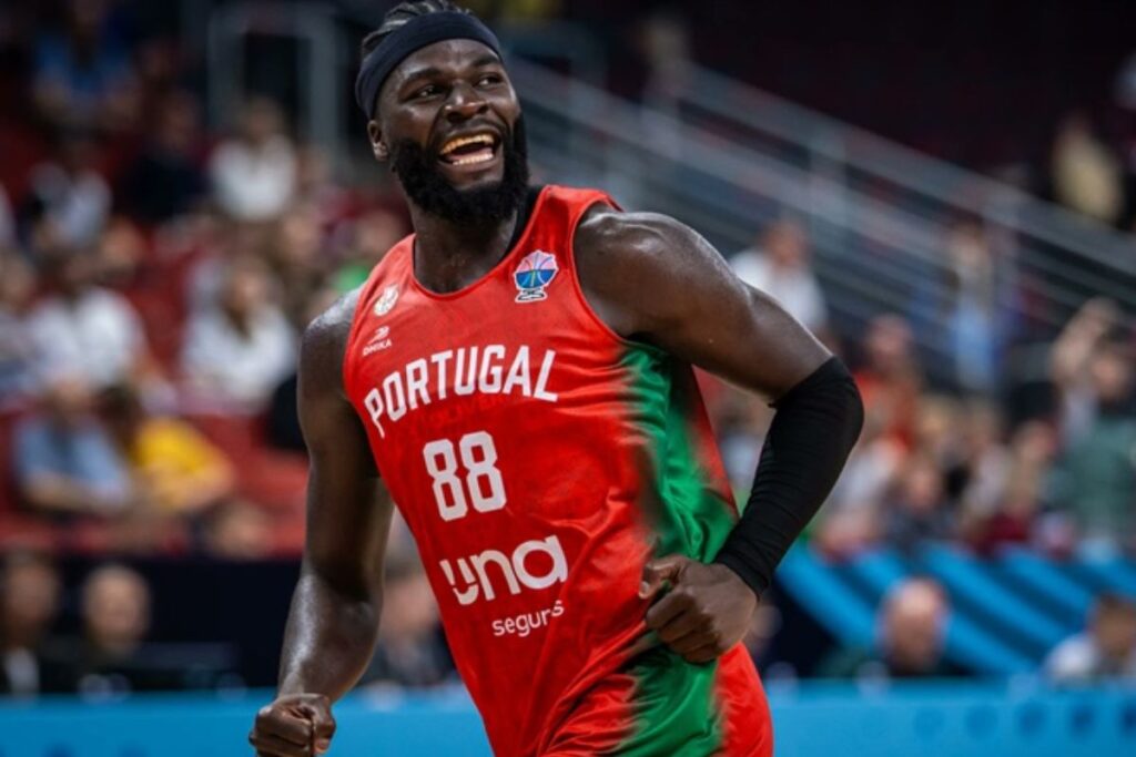 Eurobasket 2025: ¿Es Neemias Queta la sorpresa que sacudirá el torneo? 1 Eurobasket 2025: ¿Es Neemias Queta la sorpresa que sacudirá el torneo?