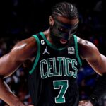 Jaylen Brown bajo presión: El drama familiar que pone a prueba a la estrella de Boston