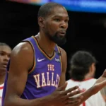 Kevin Durant sin extensión: La estrategia de los Rockets que intriga a la NBA en 2025