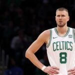 Boston Celtics sorprenden: La jugada detrás del traspaso de Porzingis. Créditos a Getty Images
