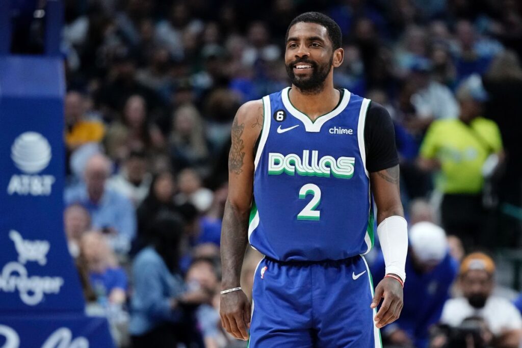 Dallas Mavericks: ¿Cómo afecta la lesión de Kyrie Irving el arranque de temporada? 1 Dallas Mavericks: ¿Cómo afecta la lesión de Kyrie Irving el arranque de temporada?