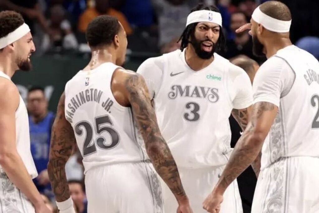 Mercado NBA: Ex-pívot de Dallas se une al campo de los Lakers 1 Mercado NBA: Ex-pívot de Dallas se une al campo de los Lakers