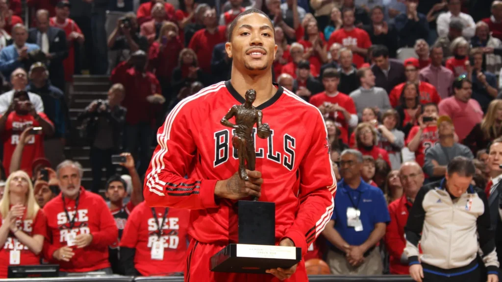 Noticias NBA: Derrick Rose y los Bulls ¿Es su legado suficiente para el retiro de camiseta? 1 Noticias NBA: Derrick Rose y los Bulls ¿Es su legado suficiente para el retiro de camiseta?