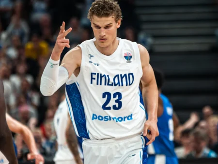 Eurobasket 2025, Día 3: Victorias épicas y equipos al borde del abismo