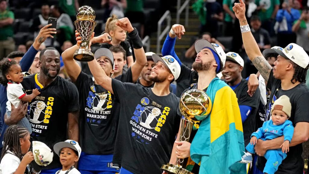 El legado de Stephen Curry en postemporada: ¿Es el verdadero rey de los Playoffs? 1 El legado de Stephen Curry en postemporada: ¿Es el verdadero rey de los Playoffs?