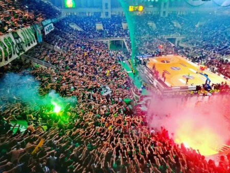 El juego del año en la Euroliga: La fiebre por el derbi que agotó entradas desde ya