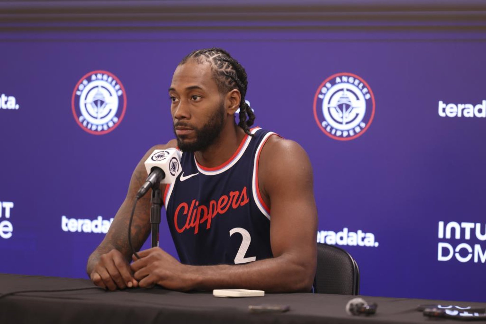 Kawhi Leonard rompe el silencio: La verdad detrás de las acusaciones que sacuden a los Clippers 1 Kawhi Leonard rompe el silencio: La verdad detrás de las acusaciones que sacuden a los Clippers