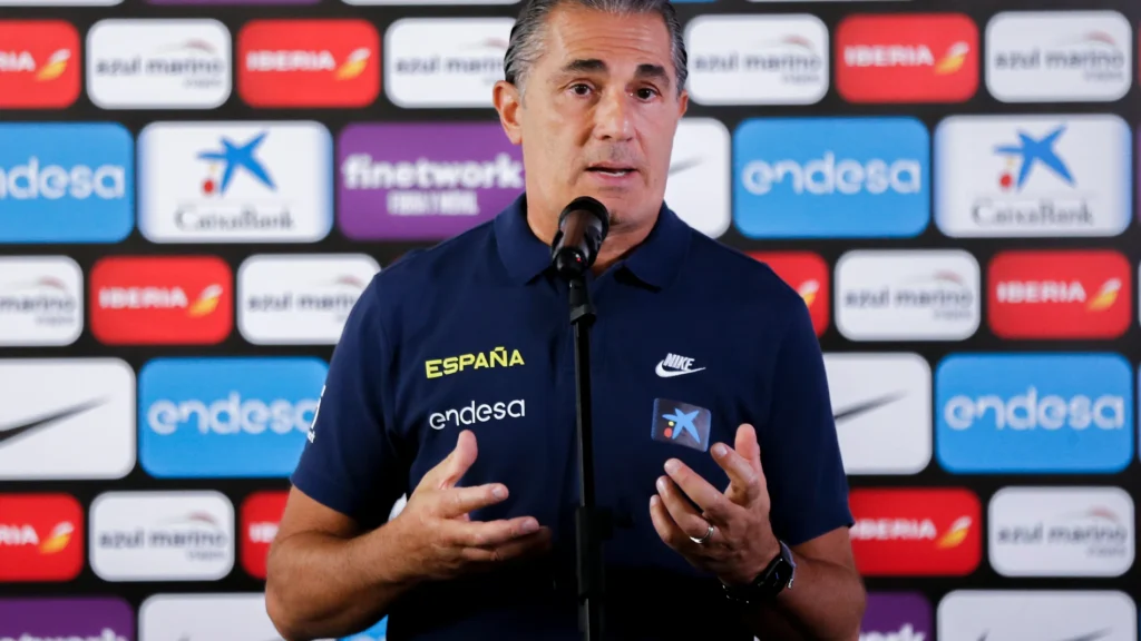Sergio Scariolo estalla contra la FIBA en el Eurobasket 2025: ¿Es justa su crítica?