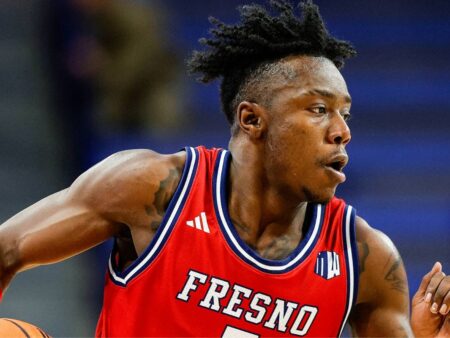 ¿Apuestas ilegales en la NCAA? Tres jugadores en el ojo del huracán 