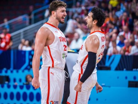 Carrera por la gloria en Eurobasket 2025: Conoce a los primeros semifinalistas