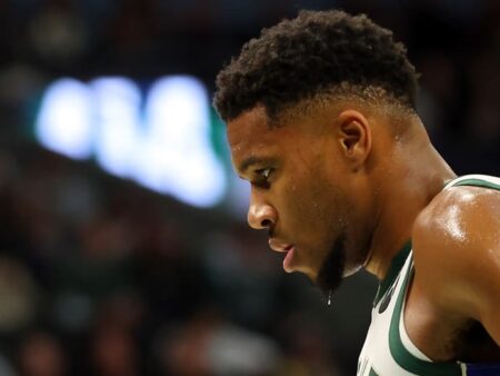Giannis Antetokounmpo: ¿Es realmente un buen pasador? Repasamos su desempeño