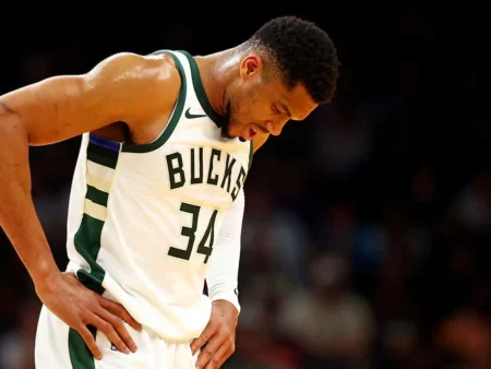 Rumores NBA: Las pistas que hacen dudar a Giannis sobre su destino