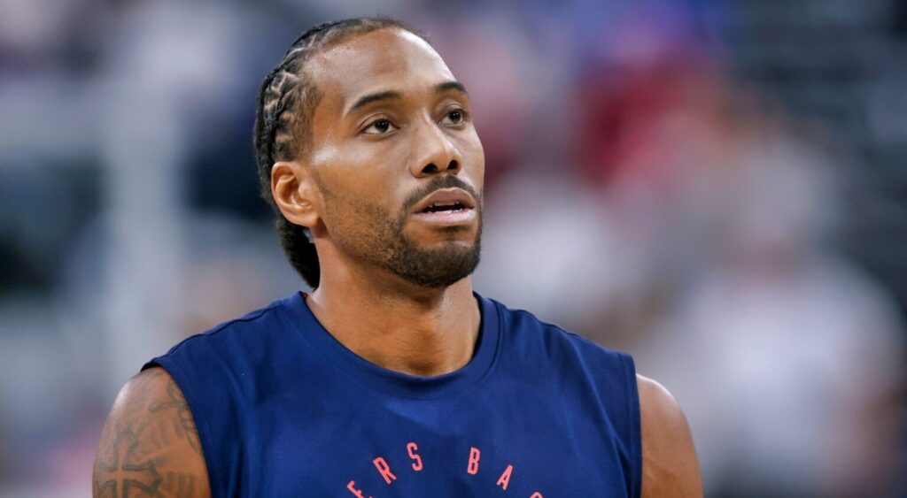 Kawhi Leonard en la encrucijada: ¿Qué equipos pelearían por la estrella si su contrato se anula? 1 Kawhi Leonard en la encrucijada: ¿Qué equipos pelearían por la estrella si su contrato se anula? Créditos a Getty Images