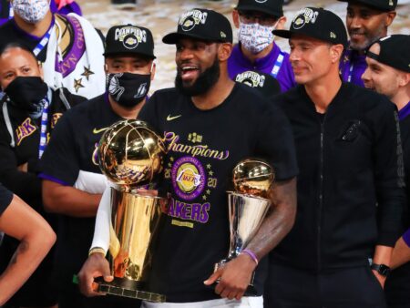 ¿Por qué el título de los Lakers 2020 sigue dando de qué hablar?