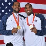 LeBron James emociona al mundo con su homenaje a Kobe en el Salón de la Fama