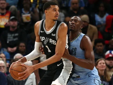 Mercado NBA: Los Spurs refuerzan su juego interior con el regreso de este centro