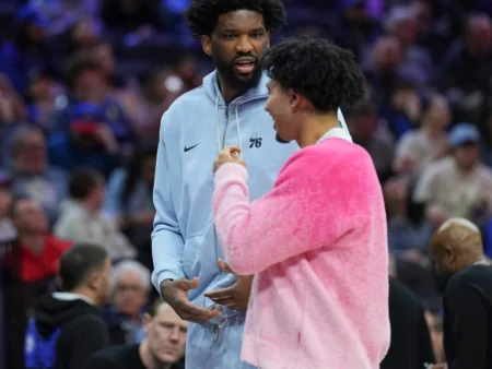 Lesión impactante en los 76ers: El talento que deja al equipo en vilo