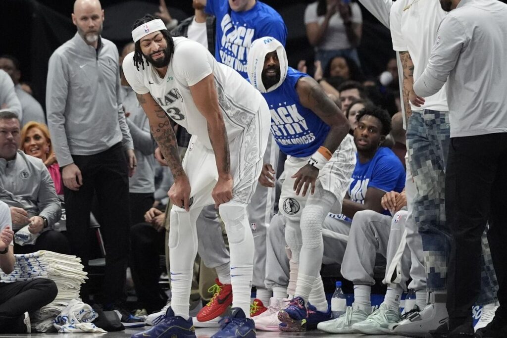 Dallas Mavericks en alerta: Anthony Davis podría perderse la apertura de la temporada