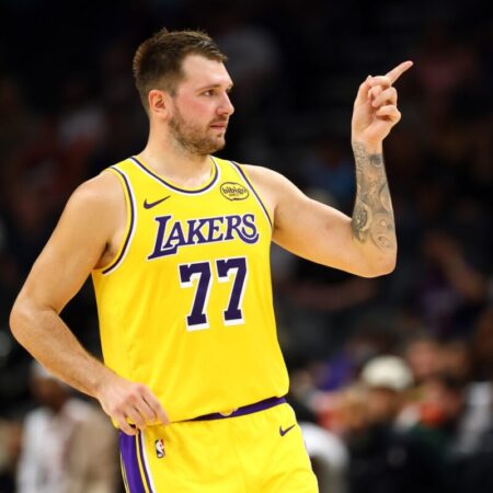 Doncic y Ayton en acción: El primer encuentro que ilusiona a los Lakers