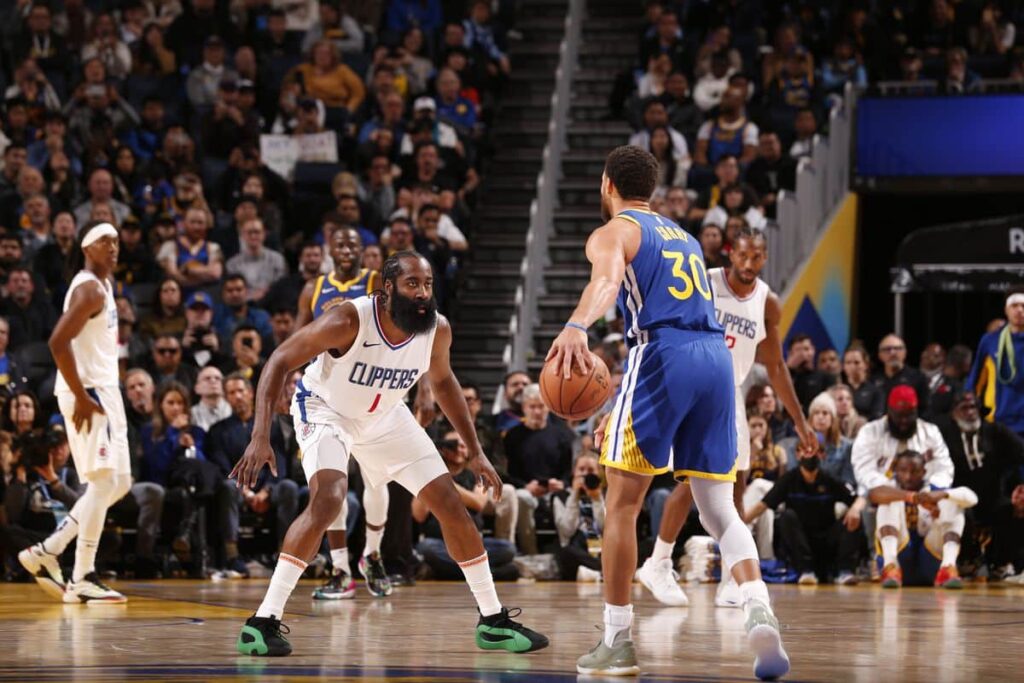 Pronóstico Golden State Warriors vs Los Angeles Clippers - NBA 28/10/2025 33 Pronóstico Golden State Warriors vs Los Angeles Clippers - NBA 28/10/2025