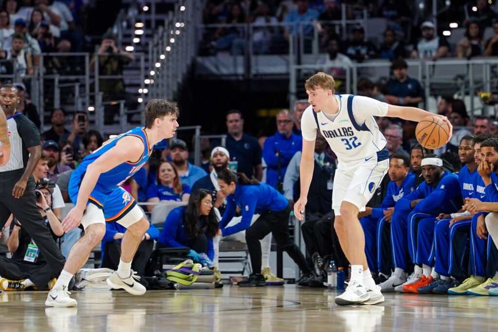 ¡Chispa inmediata! El arranque de Cooper Flagg y Anthony Davis en la pretemporada