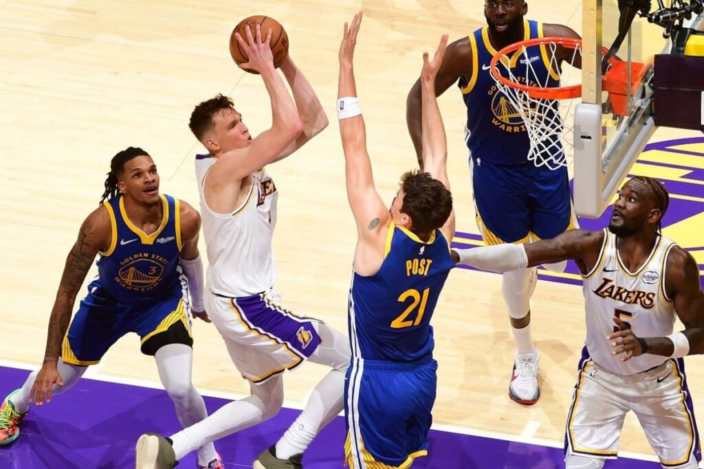 JJ Redick se sincera: El jugador sorpresa que domina el campamento de los Lakers 1 JJ Redick se sincera: El jugador sorpresa que domina el campamento de los Lakers