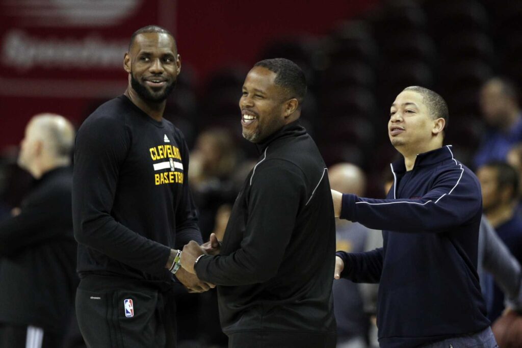 ¿LeBron James implicado? Su conexión con los arrestos por apuestas ilegales