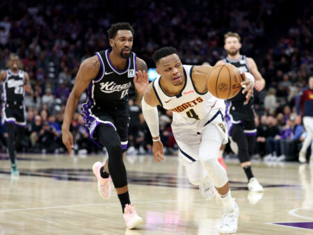 Russell Westbrook y Kings: La incertidumbre oculta de su contrato que nadie esperaba