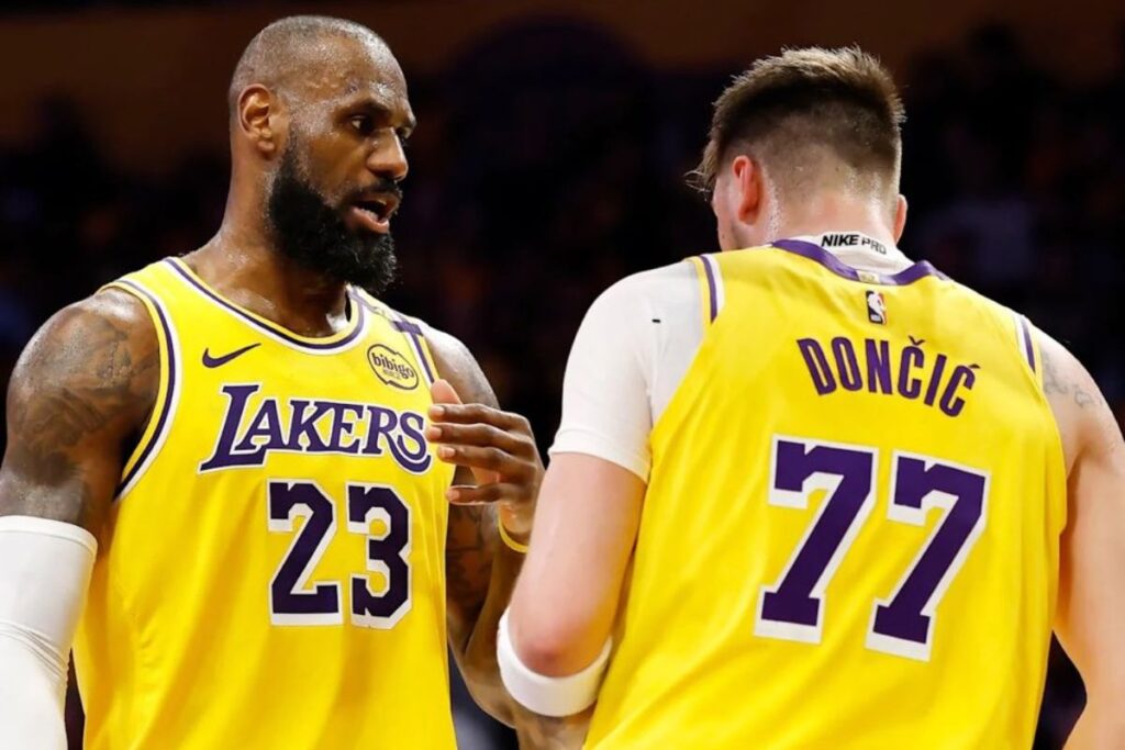 La curiosa conexión de LeBron con un compañero de los Lakers