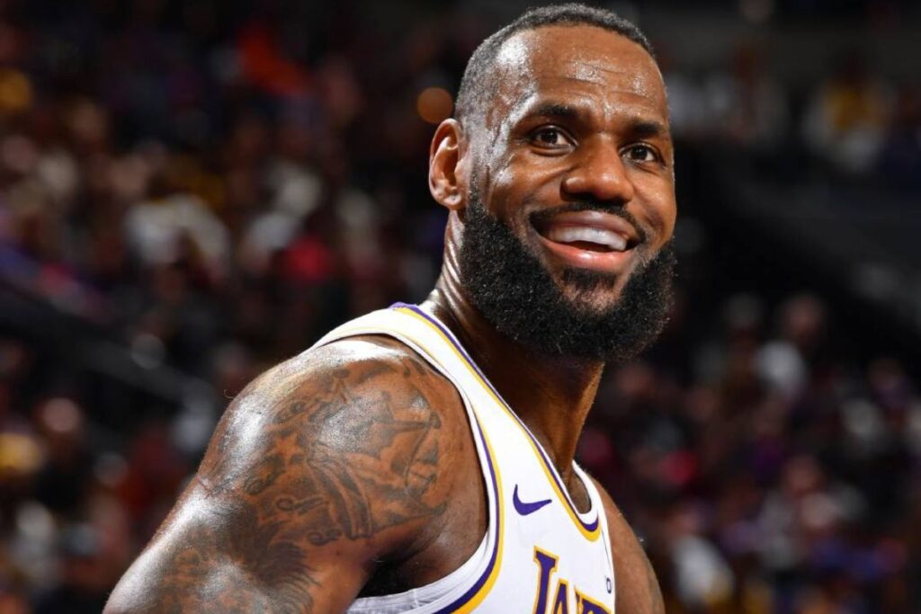 Alerta en Los Ángeles: ¿Cuándo regresa LeBron James a la cancha? 1 Alerta en Los Ángeles: ¿Cuándo regresa LeBron James a la cancha?