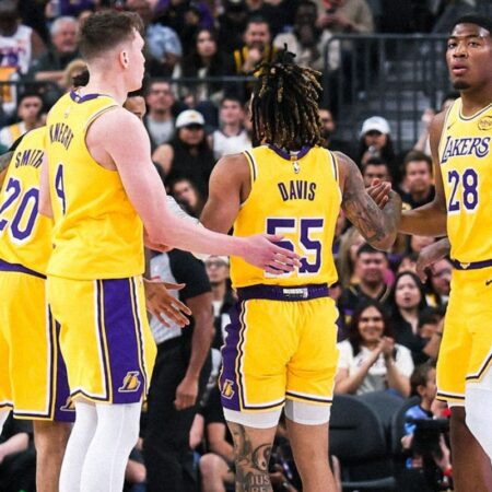 ¿Este fichaje salvará la profundidad de manejadores en Lakers?