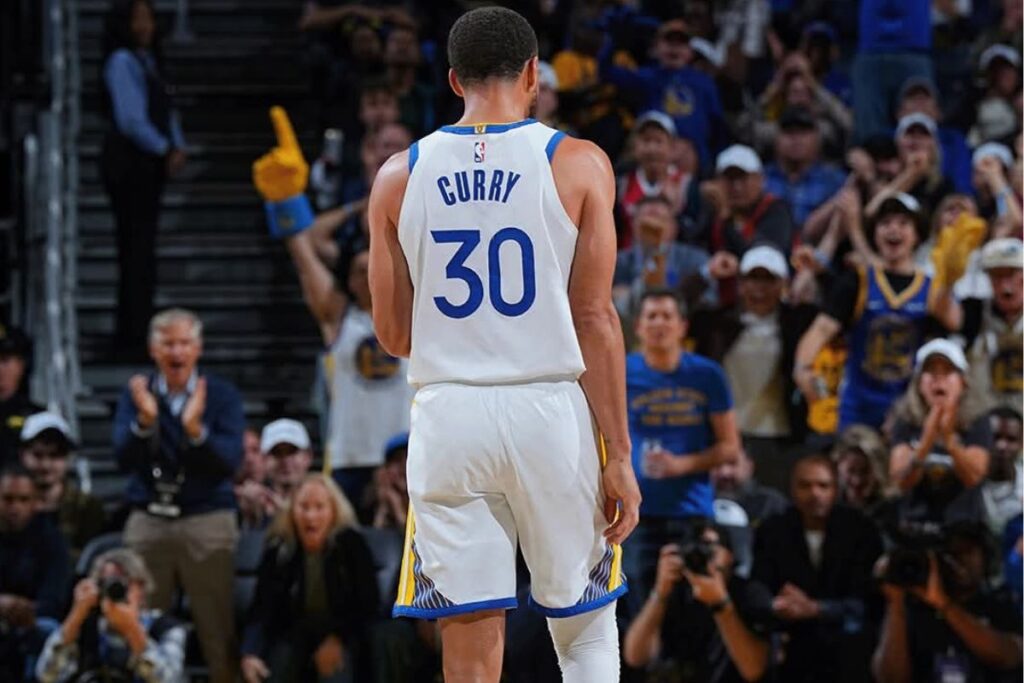 Noticias NBA: ¿Quiénes son los jugadores que han sorprendido a todos en el arranque? 1 Noticias NBA: ¿Quiénes son los jugadores que han sorprendido a todos en el arranque?