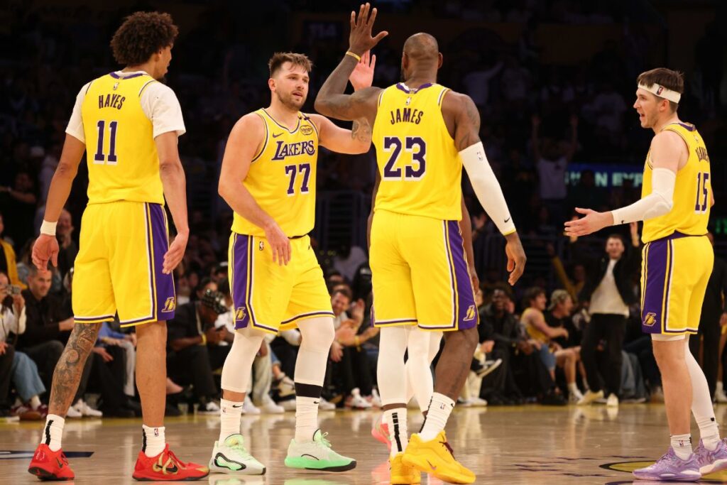 Pronóstico Los Angeles Lakers vs Golden State Warriors – NBA 21/10/2025 29 Pronóstico Los Angeles Lakers vs Golden State Warriors – NBA 21102025