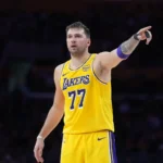 Luka Doncic sigue rompiendo moldes: ¿Cómo supera a Davis, Thompson y Flagg en dos juegos? 10 Luka Doncic sigue rompiendo moldes: ¿Cómo supera a Davis, Thompson y Flagg en dos juegos?