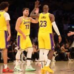 La primera lesión que preocupa a los Lakers desde el inicio