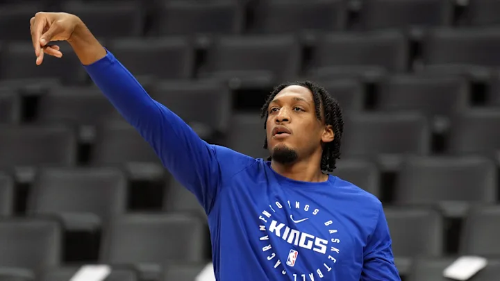 El mercado NBA no para: ¿Quién es el pívot que los Pistons le arrebataron a los Kings? 1 Isaac Jones