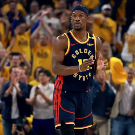 La frustración de una estrella: Se repite la historia de Jimmy Butler ahora con los Warriors