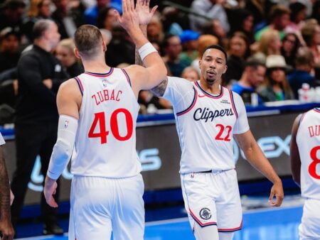 ¿Se acabó la paciencia de los Clippers? Uno de sus nuevos fichajes tendría los días contados