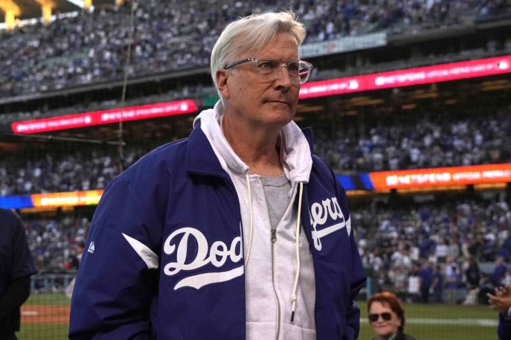 ¡Revolución total en Lakers! Entérate de los cambios que ejecutó su nuevo propietario