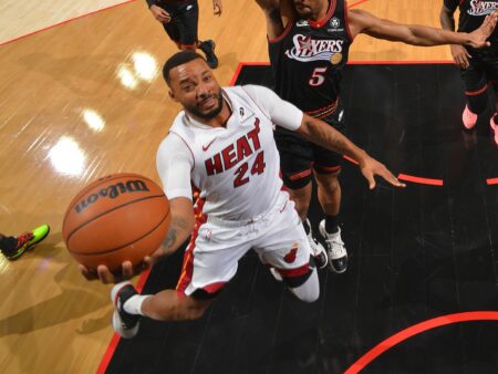 Batallas explosivas en la última jornada NBA: Estos fueron los duelos más impactantes