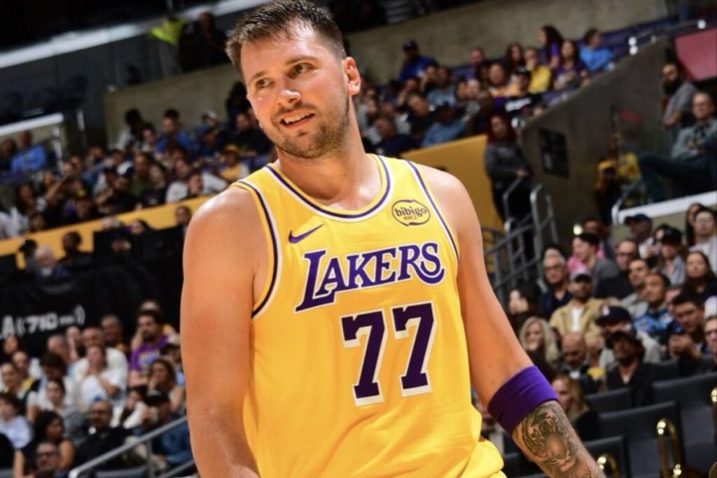 El regreso épico de Luka Doncic: ¿Qué hito comparte ahora con Wilt Chamberlain? 1 El regreso épico de Luka Doncic: ¿Qué hito comparte ahora con Wilt Chamberlain?