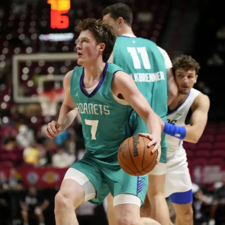 No es Curry, ni Thompson: Descubre al tirador NBA que ya asusta a toda la liga