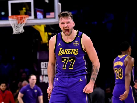 Pronóstico Atlanta Hawks vs Los Angeles Lakers – NBA 08/11/2025