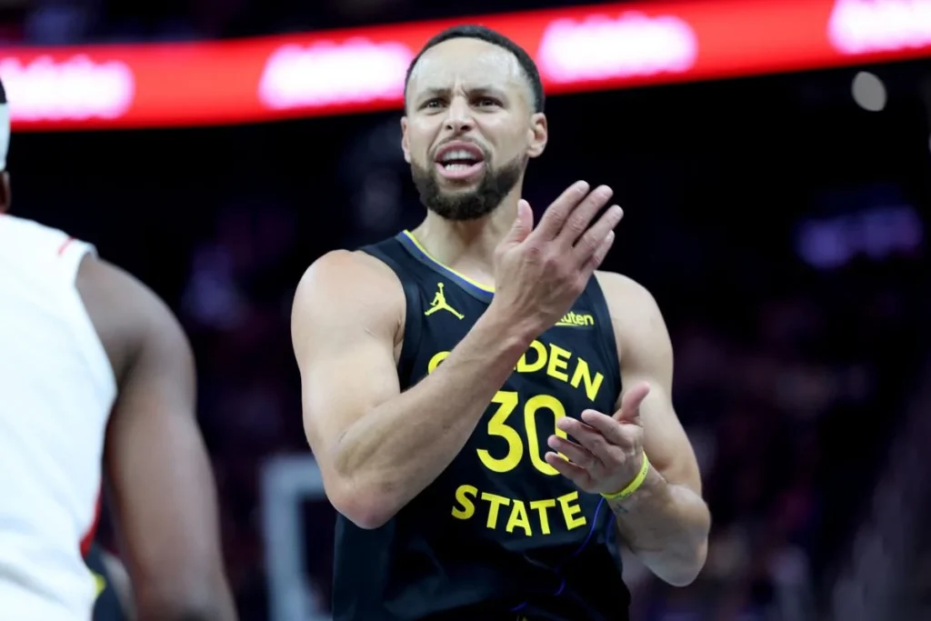 Stephen Curry supera a Michael Jordan con este nuevo récord 1 Stephen Curry