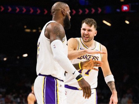 Lakers e um gesto inesperado: Um jantar que muda a química do vestiário