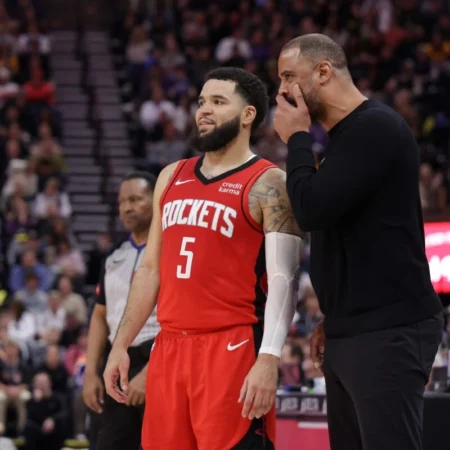 Rockets y su gran incógnita: ¿Por qué necesitan un base como sea antes del deadline?